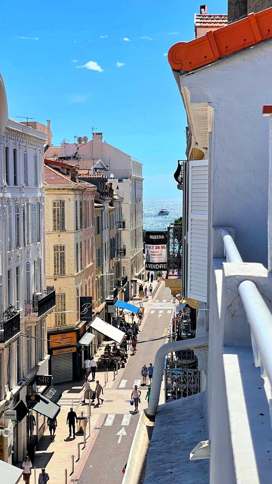 Hotel Le Florian Cannes Exterior photo